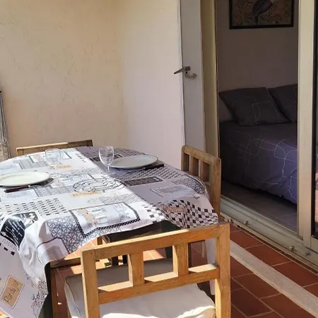 Appartement Lumineux,piscine Proche Sainte-Maxime